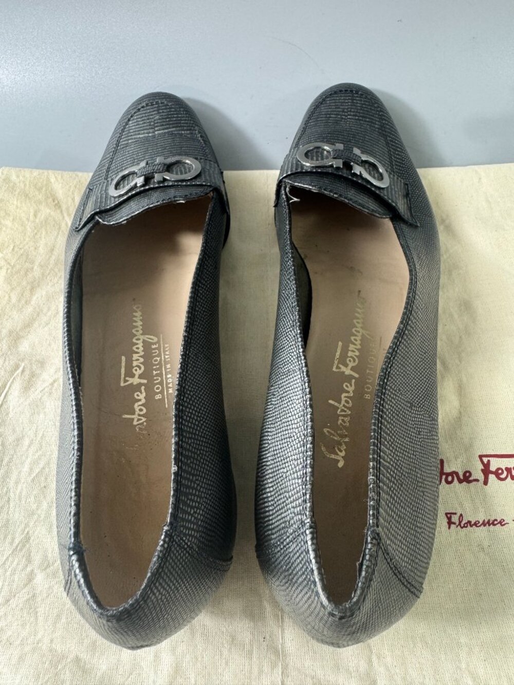 Salvatore Ferragamo Gray Lizard embossed Leather Loafer, Size 8 AAAA - Picture 8 of 15